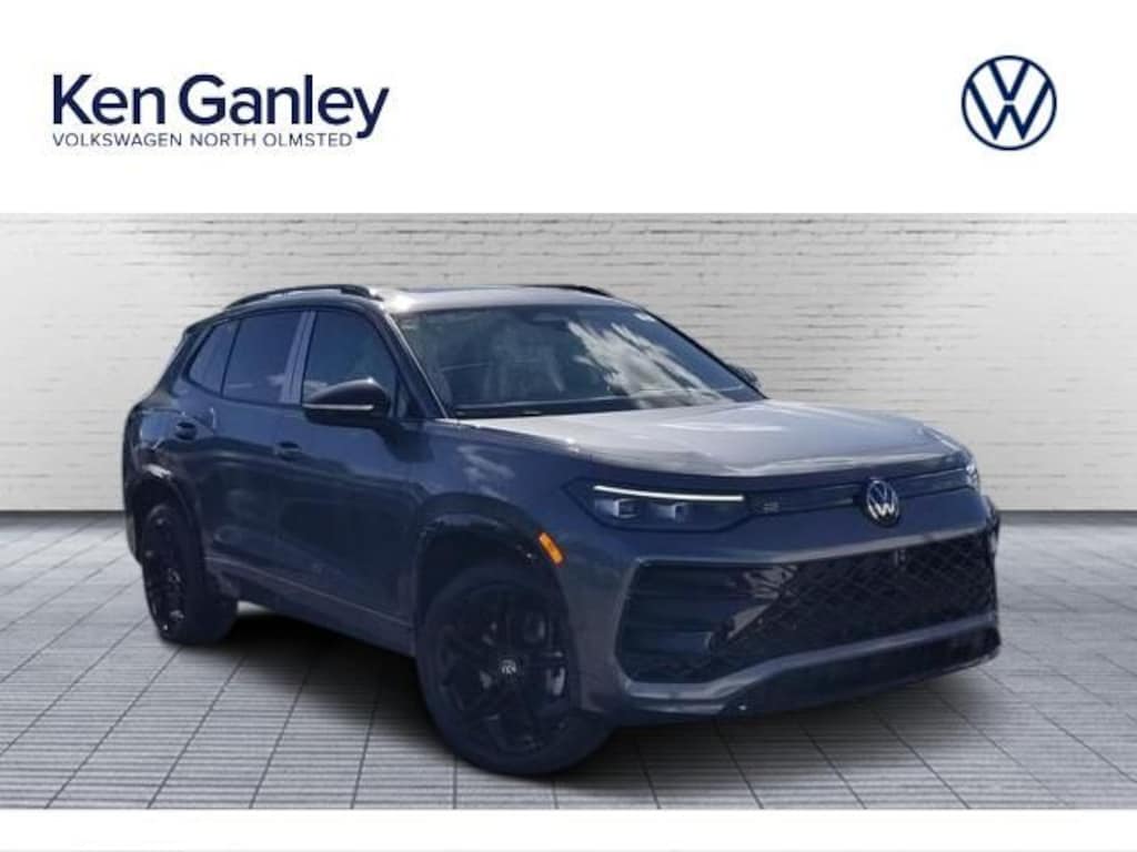 New 2026 Volkswagen Tiguan SE R-Line Black SUV