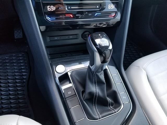 2026 Volkswagen Taos SE - Photo 11