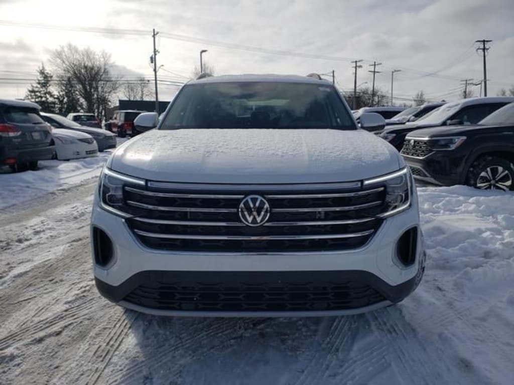 New 2026 Volkswagen Atlas SE w/Technology SUV