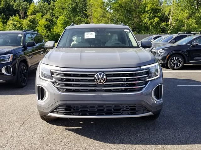 New 2026 Volkswagen Atlas SE w/Technology SUV