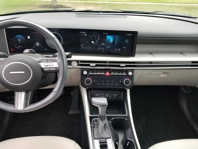 2025 Hyundai Tucson SEL Convenience - Photo 18