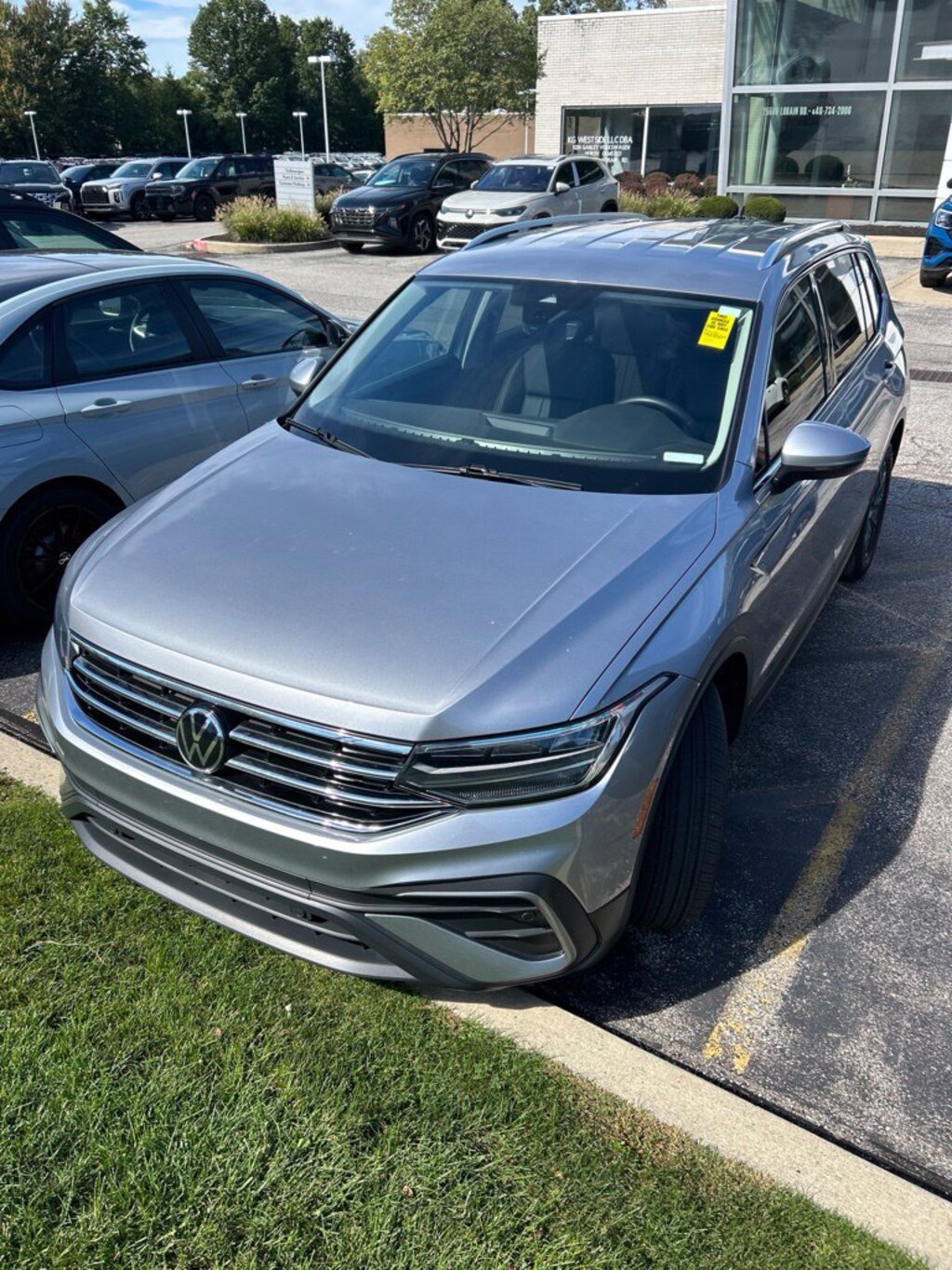 Used 2022 Volkswagen Tiguan 2.0T SE SUV