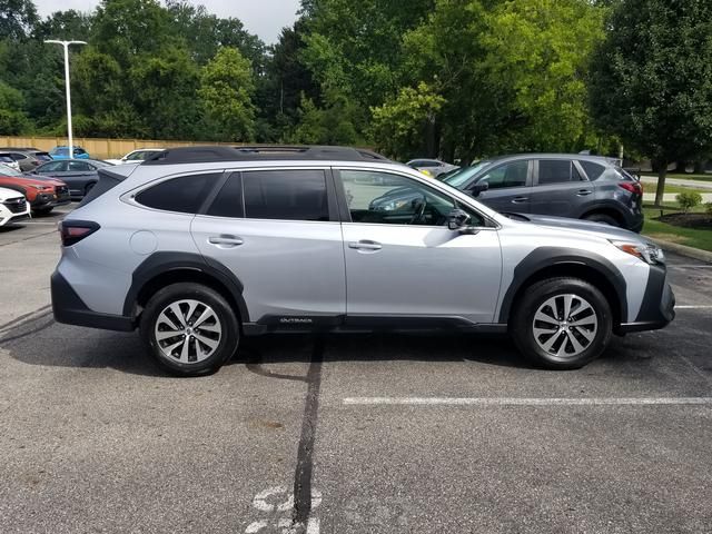2024 Subaru Outback Premium - Photo 8