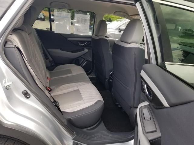 2024 Subaru Outback Premium - Photo 16