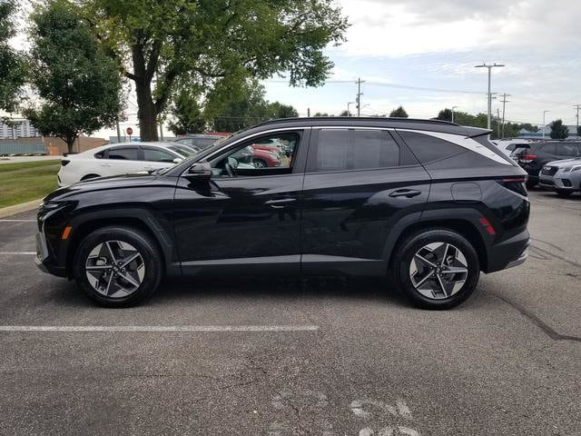 2025 Hyundai Tucson SEL Convenience - Photo 4