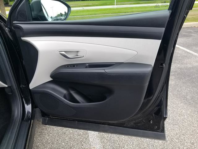 2025 Hyundai Tucson SEL Convenience - Photo 17