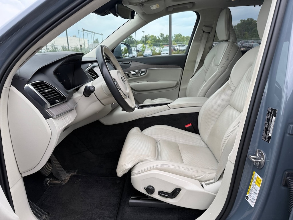 Used 2023 Volvo XC90 Recharge Plug-In Hybrid Ultimate Bright 7-Seater SUV