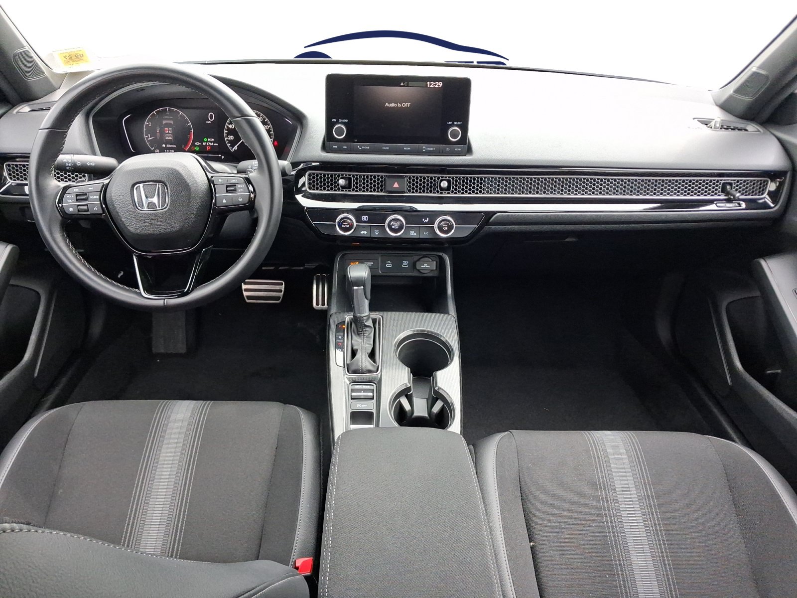 Photo 12