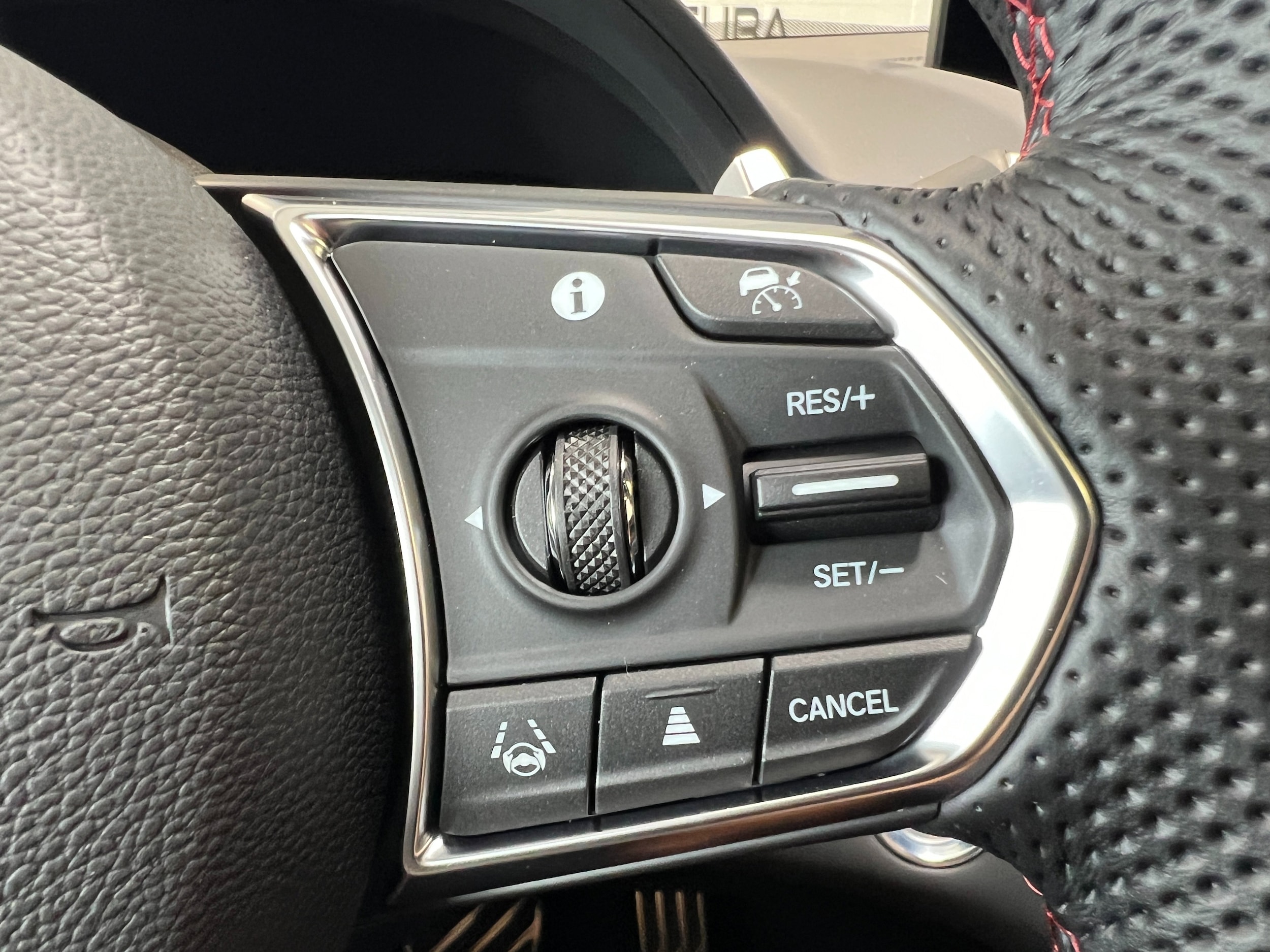 2026 Acura RDX A-Spec Package - Photo 19
