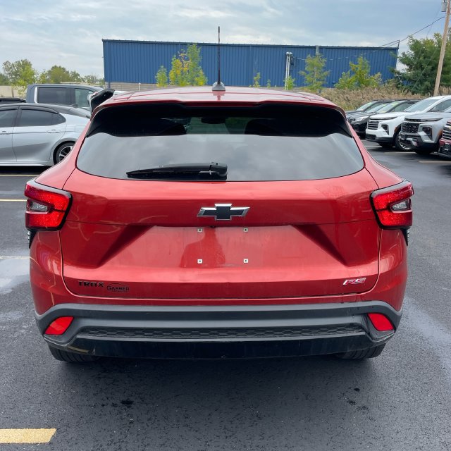 Used 2024 Chevrolet Trax 1RS SUV