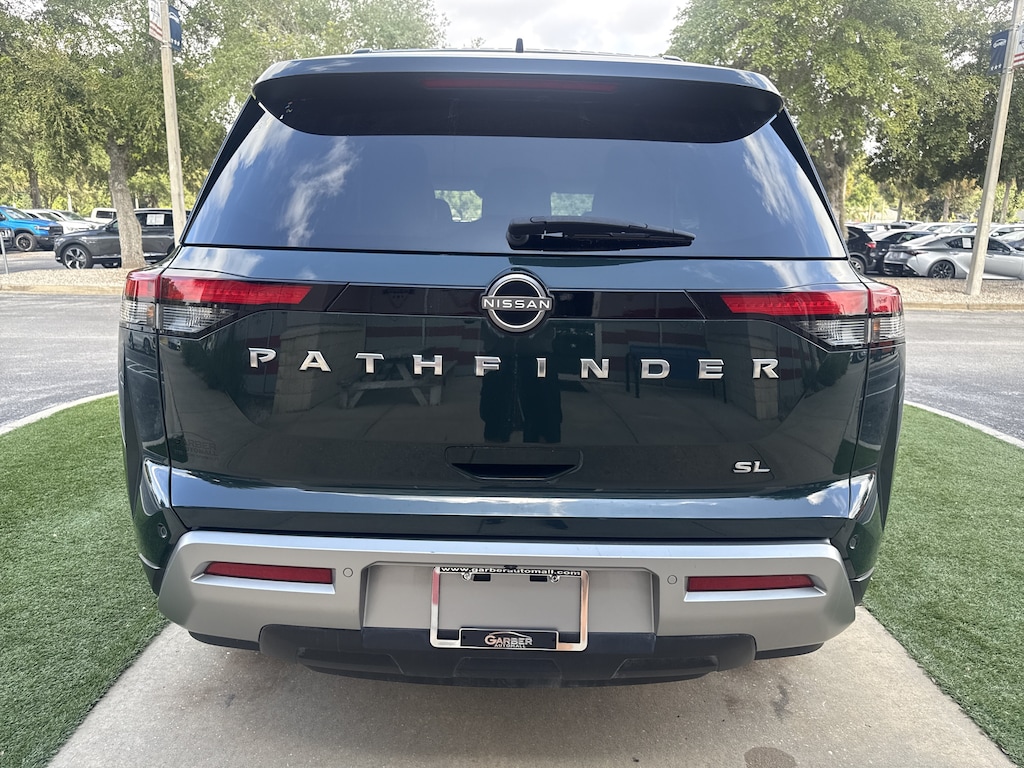 Used 2022 Nissan Pathfinder SL 2WD SUV