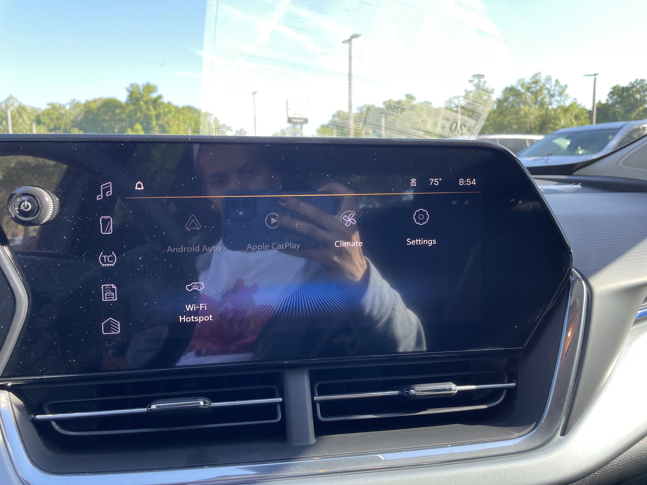 2026 Chevrolet Trax LT - Photo 18