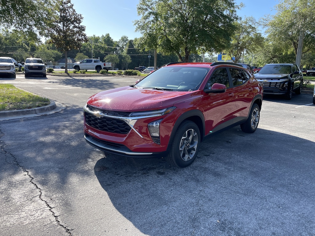 New 2026 Chevrolet Trax LT SUV