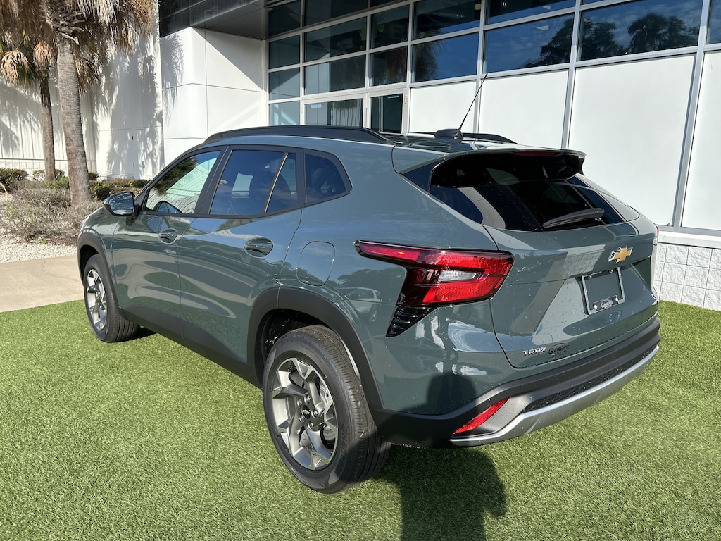 New 2026 Chevrolet Trax LT SUV