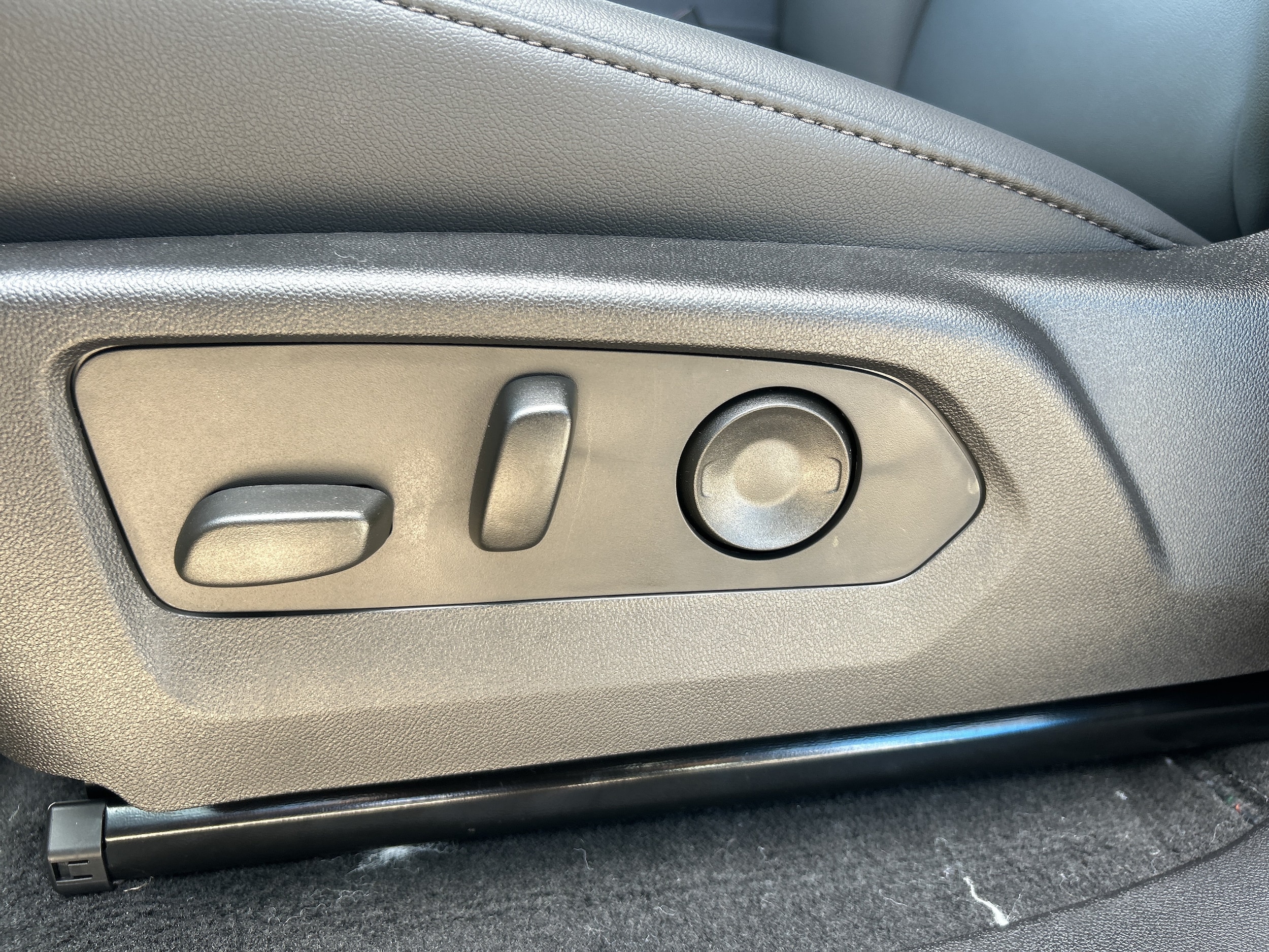 2026 Chevrolet Colorado Trail Boss - Photo 15