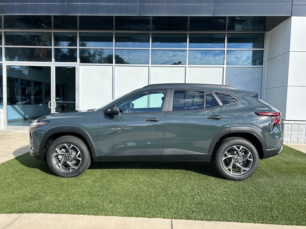 New 2026 Chevrolet Trax LT SUV