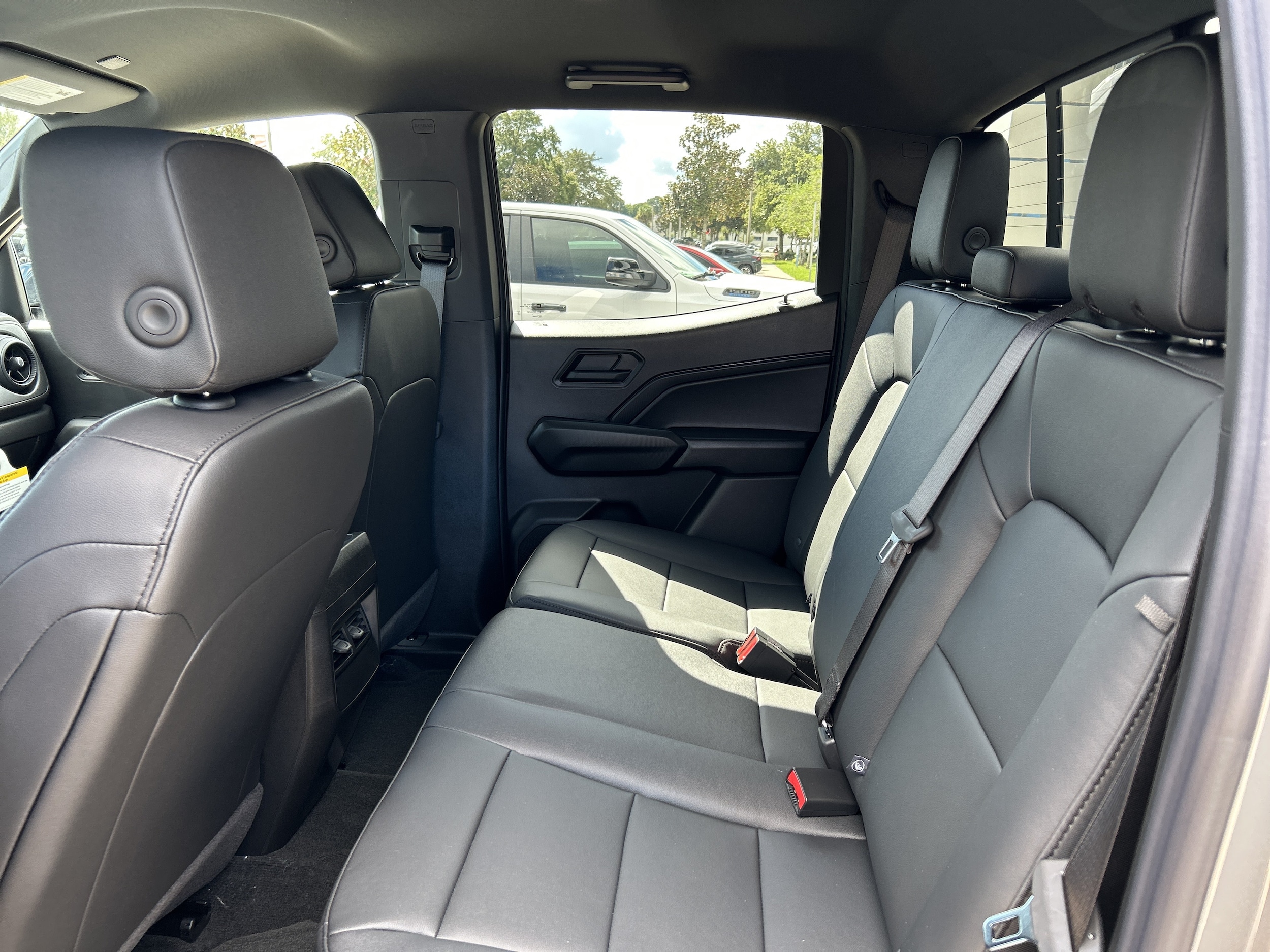 2026 Chevrolet Colorado Trail Boss - Photo 32