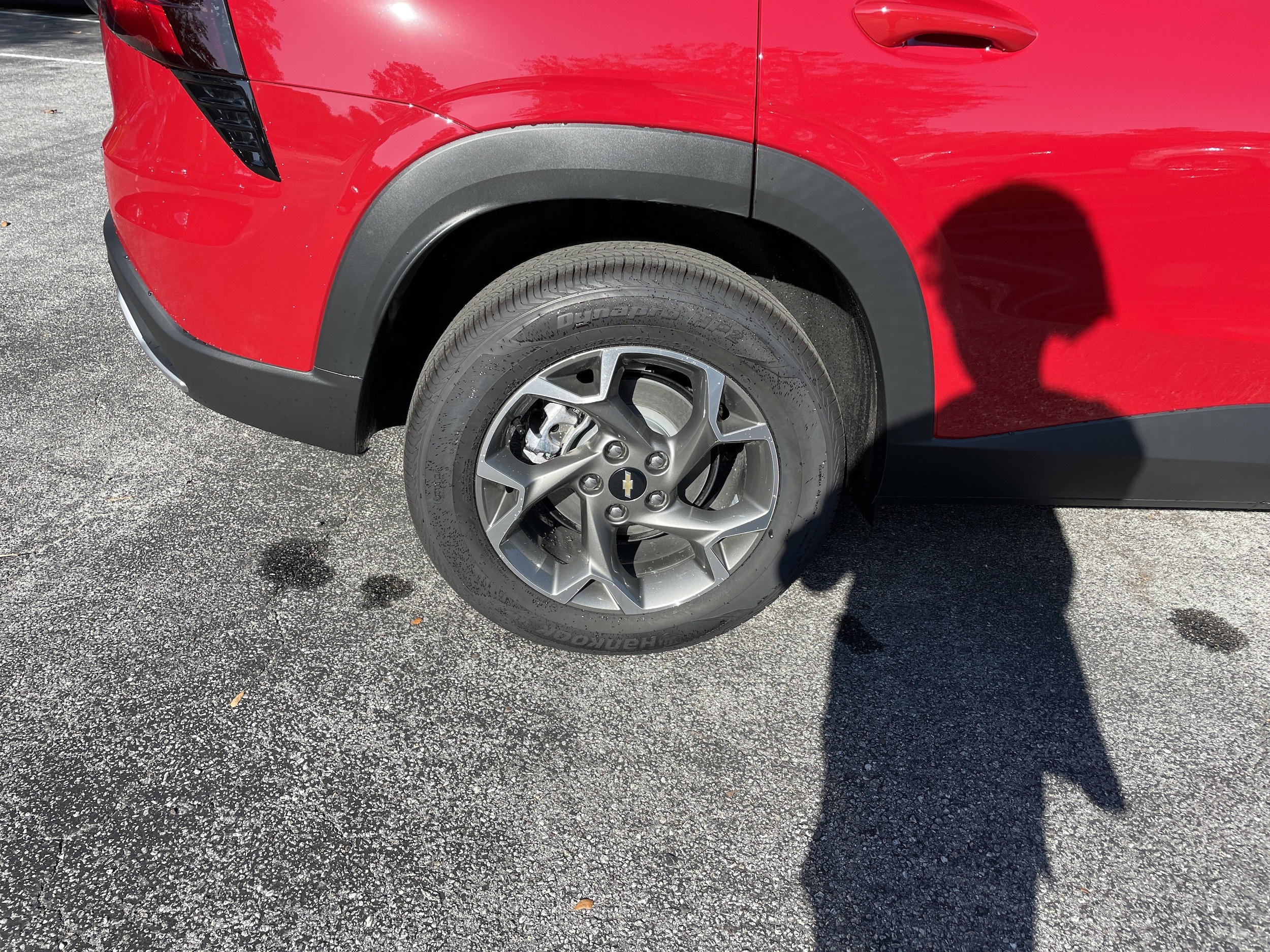 2026 Chevrolet Trax LT - Photo 9