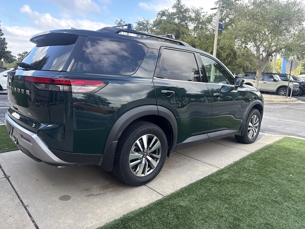 Used 2022 Nissan Pathfinder SL 2WD SUV