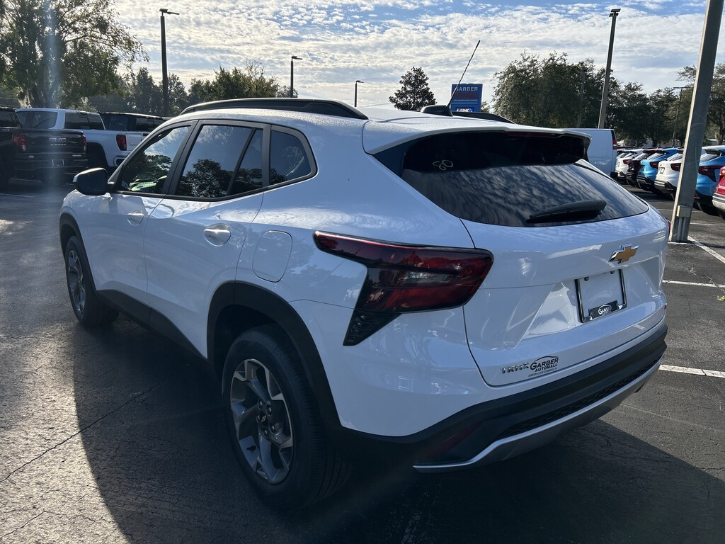 New 2026 Chevrolet Trax LT SUV