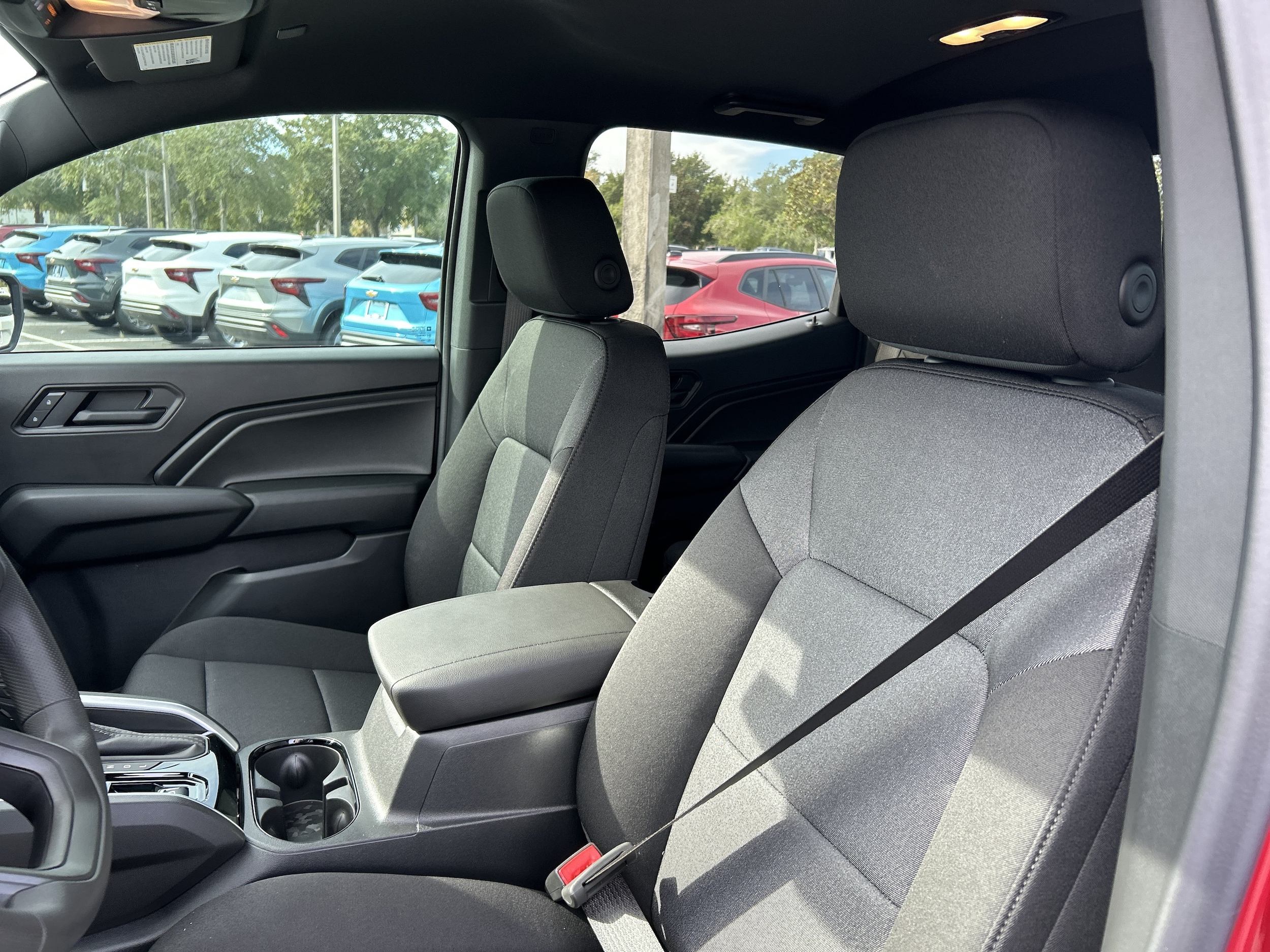 2026 Chevrolet Colorado Work Truck - Photo 14