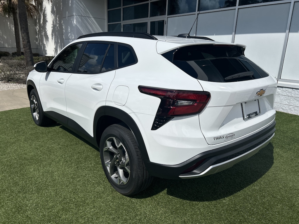 New 2026 Chevrolet Trax LT SUV