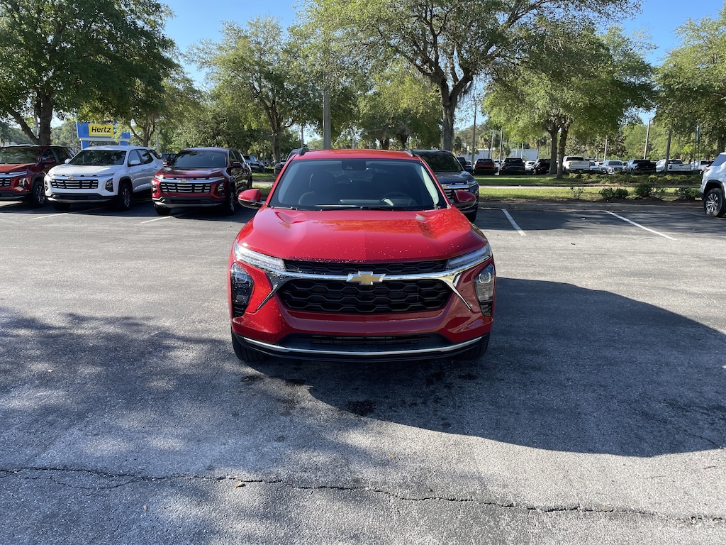 New 2026 Chevrolet Trax LT SUV