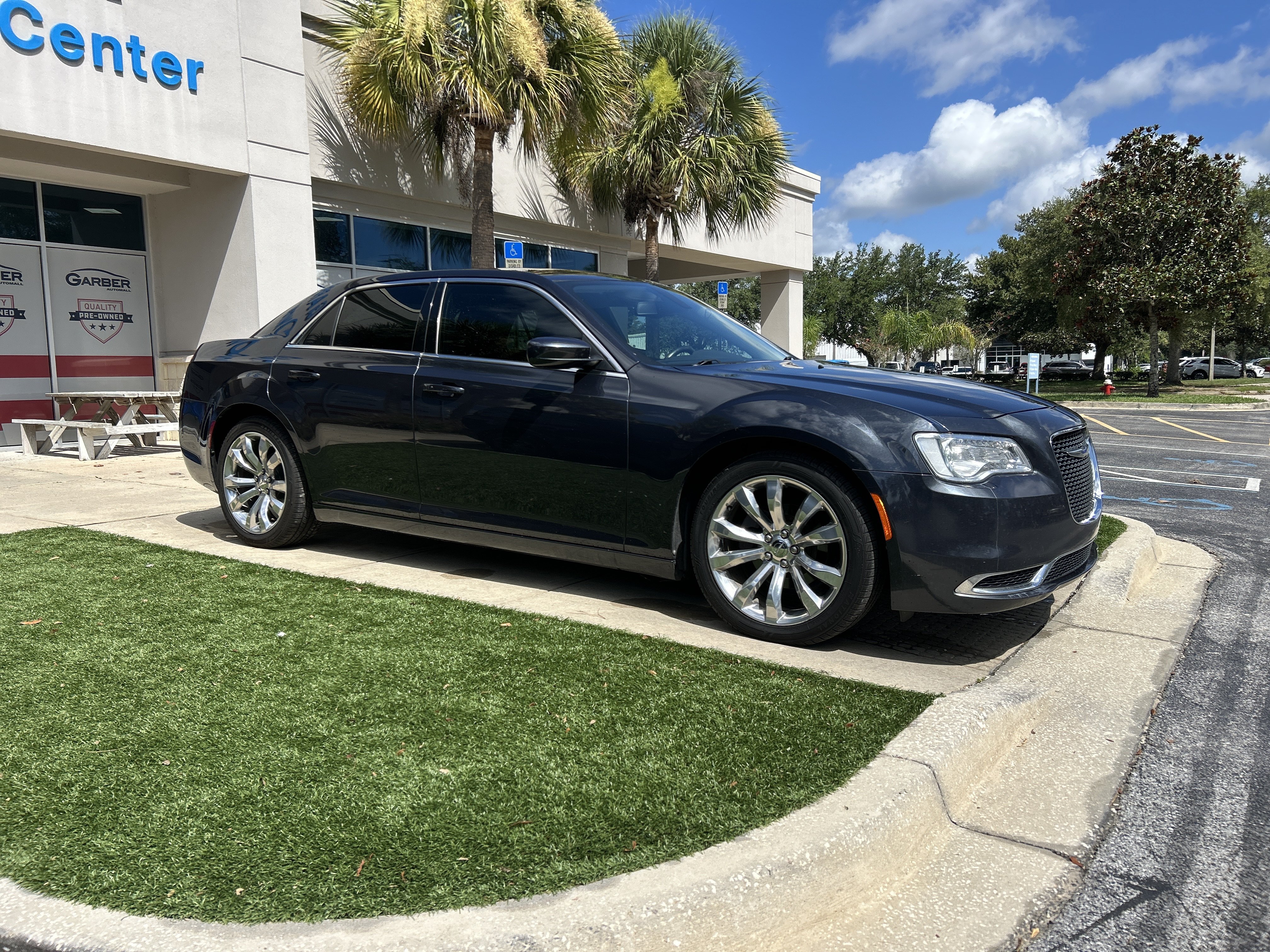 Used 2019 Chrysler 300 Touring L