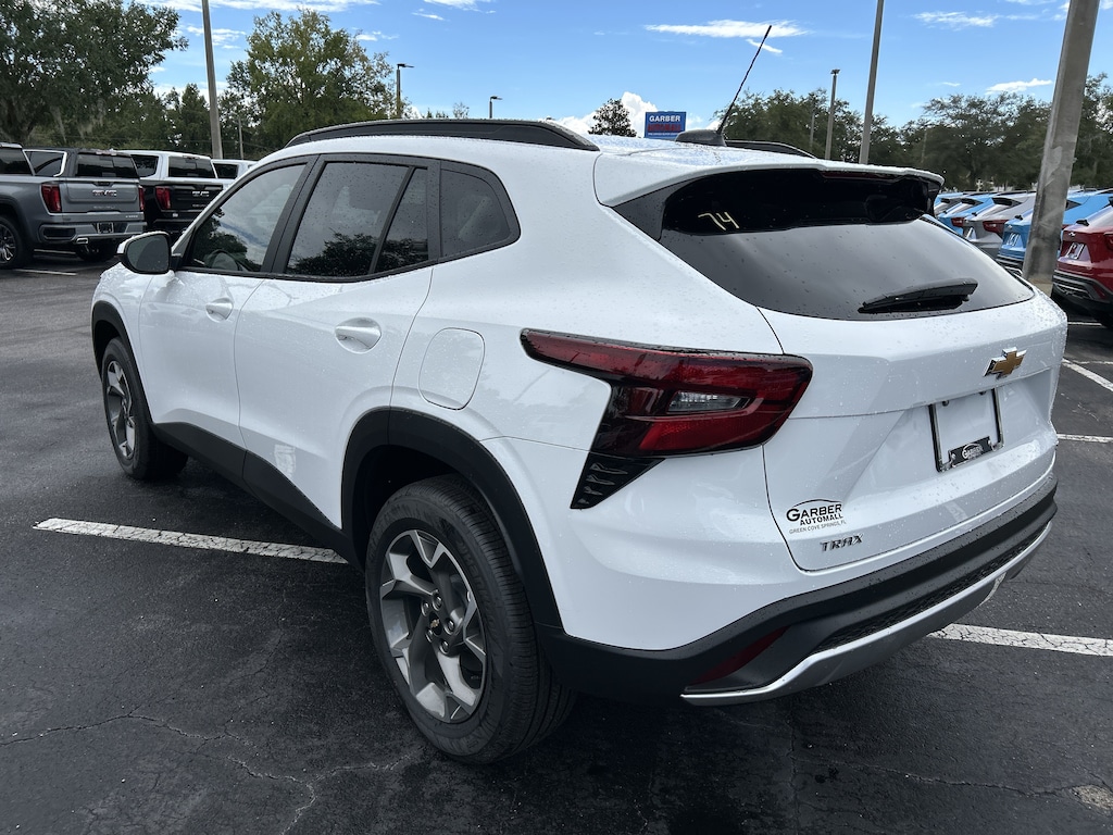 New 2026 Chevrolet Trax LT SUV