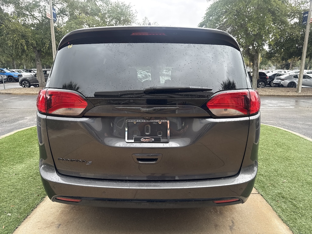 Certified 2020 Chrysler Pacifica Touring L Plus Van Passenger Van