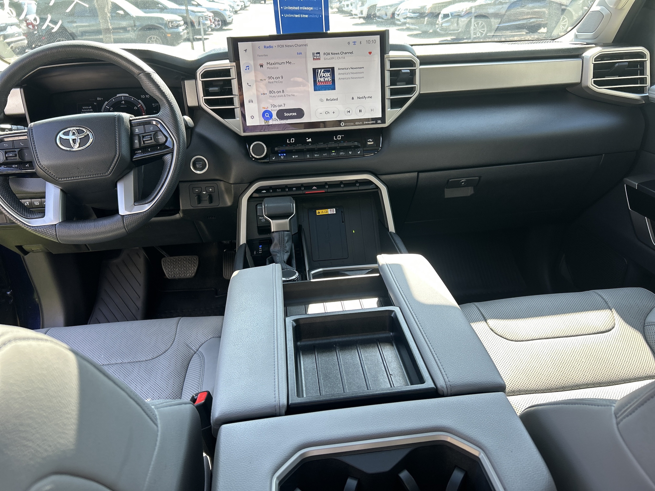 2024 Toyota Tundra Limited - Photo 28