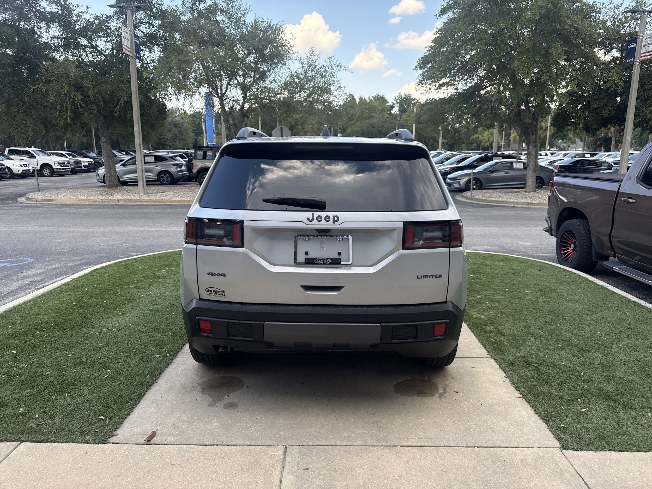 2026 Jeep Cherokee Limited - Photo 4