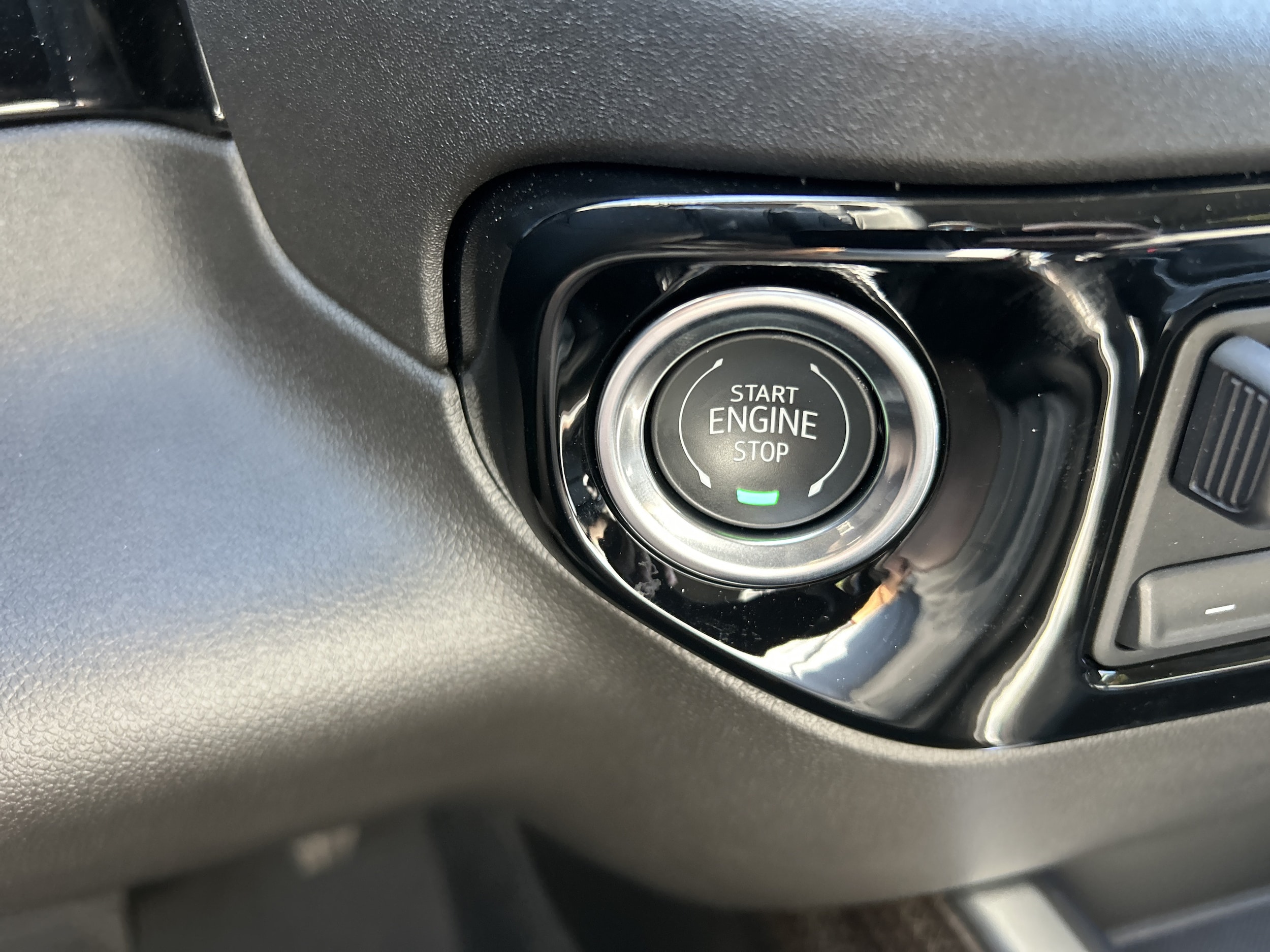 2025 Chevrolet Silverado 1500 RST - Photo 32