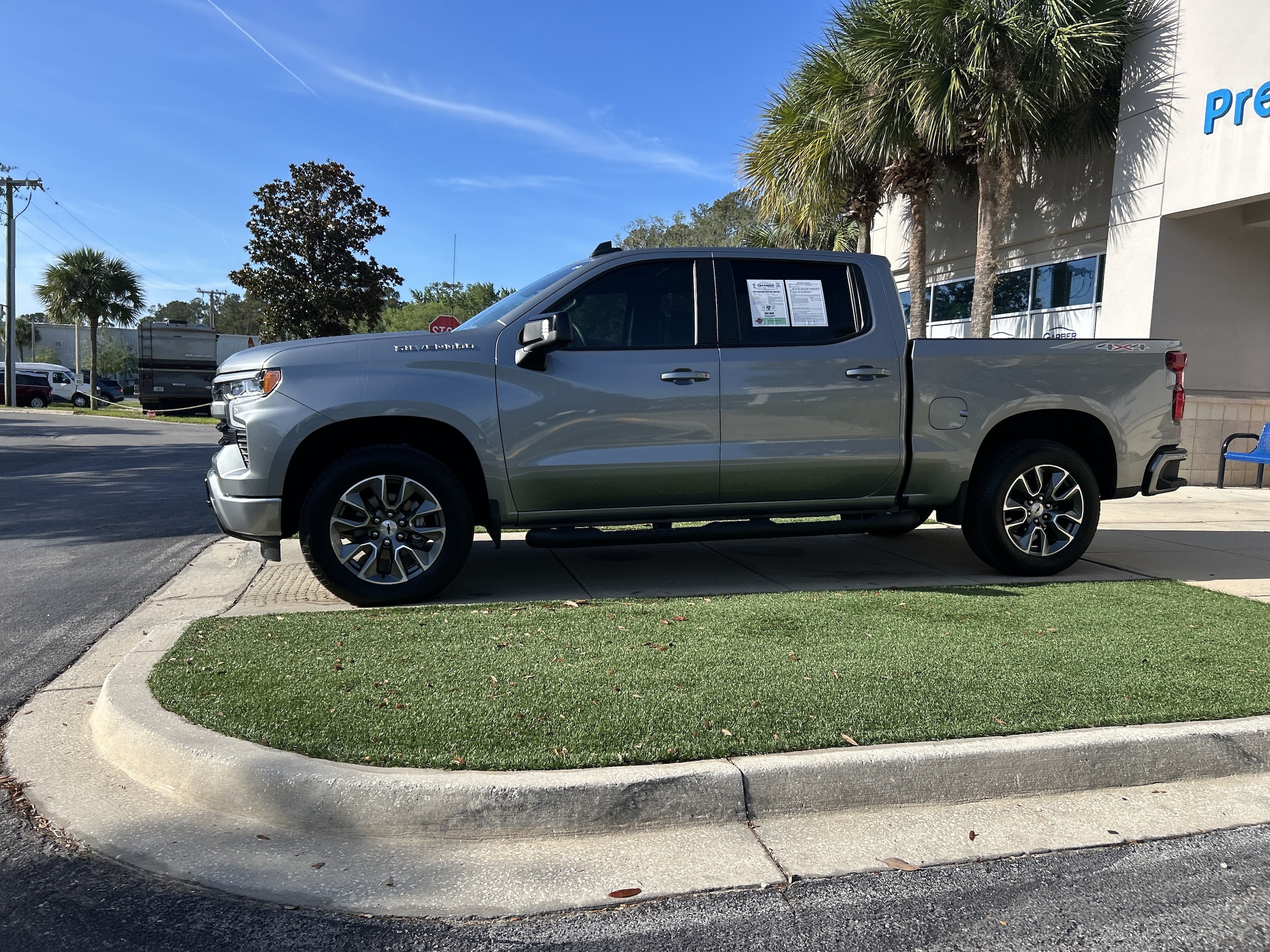 2025 Chevrolet Silverado 1500 RST - Photo 9