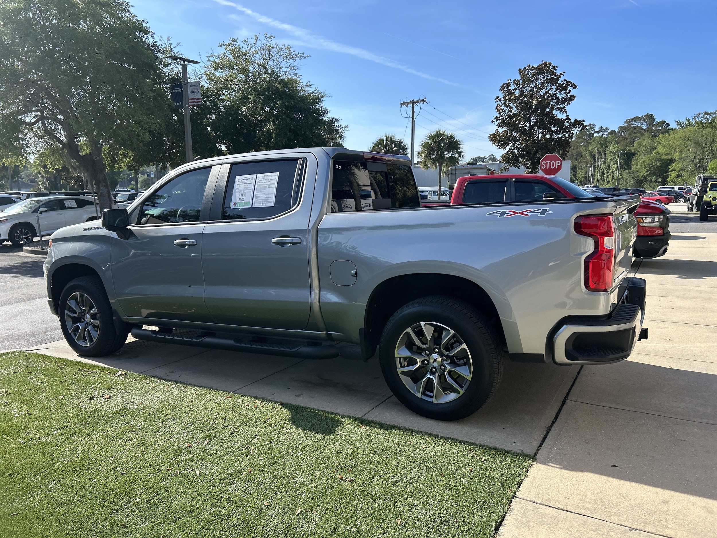 2025 Chevrolet Silverado 1500 RST - Photo 7