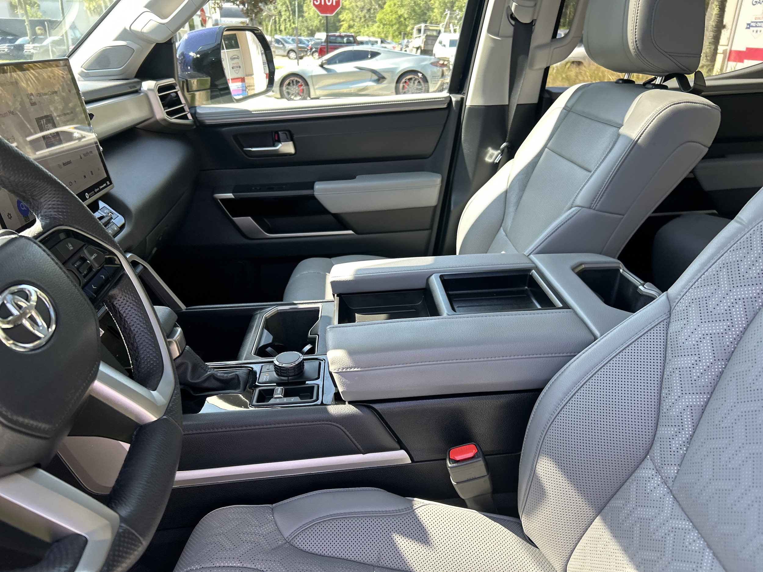 2024 Toyota Tundra Limited - Photo 20