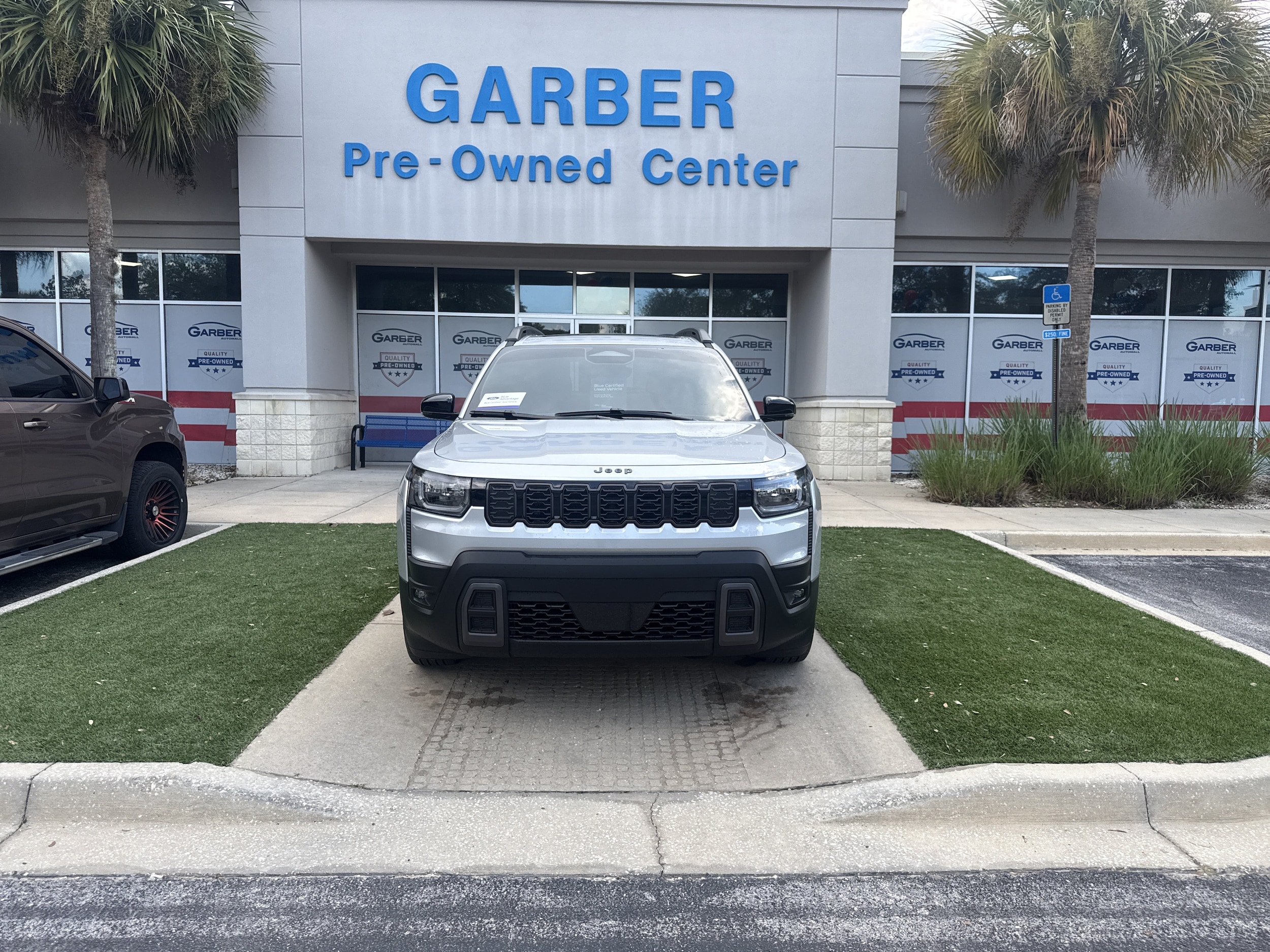 2026 Jeep Cherokee Limited - Photo 2