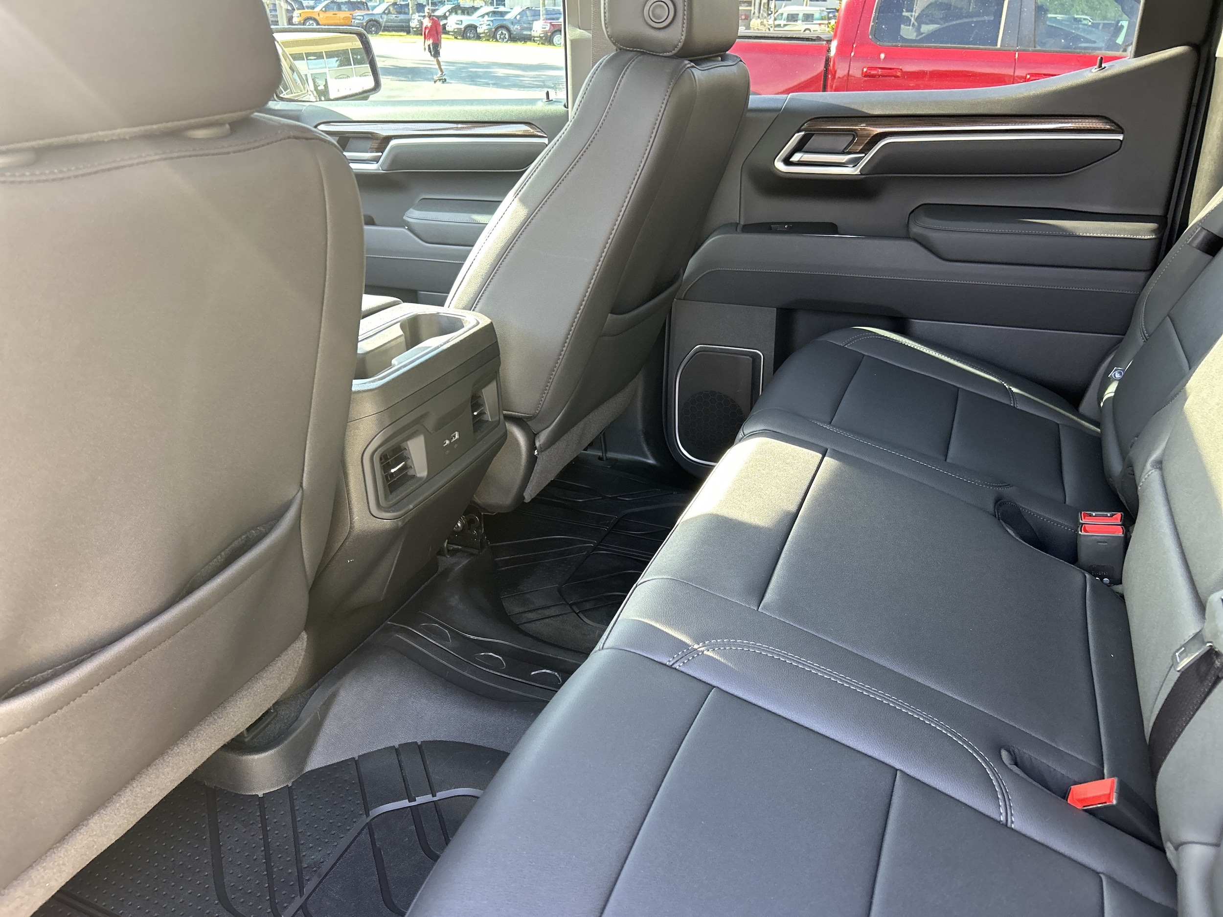 2025 Chevrolet Silverado 1500 RST - Photo 21