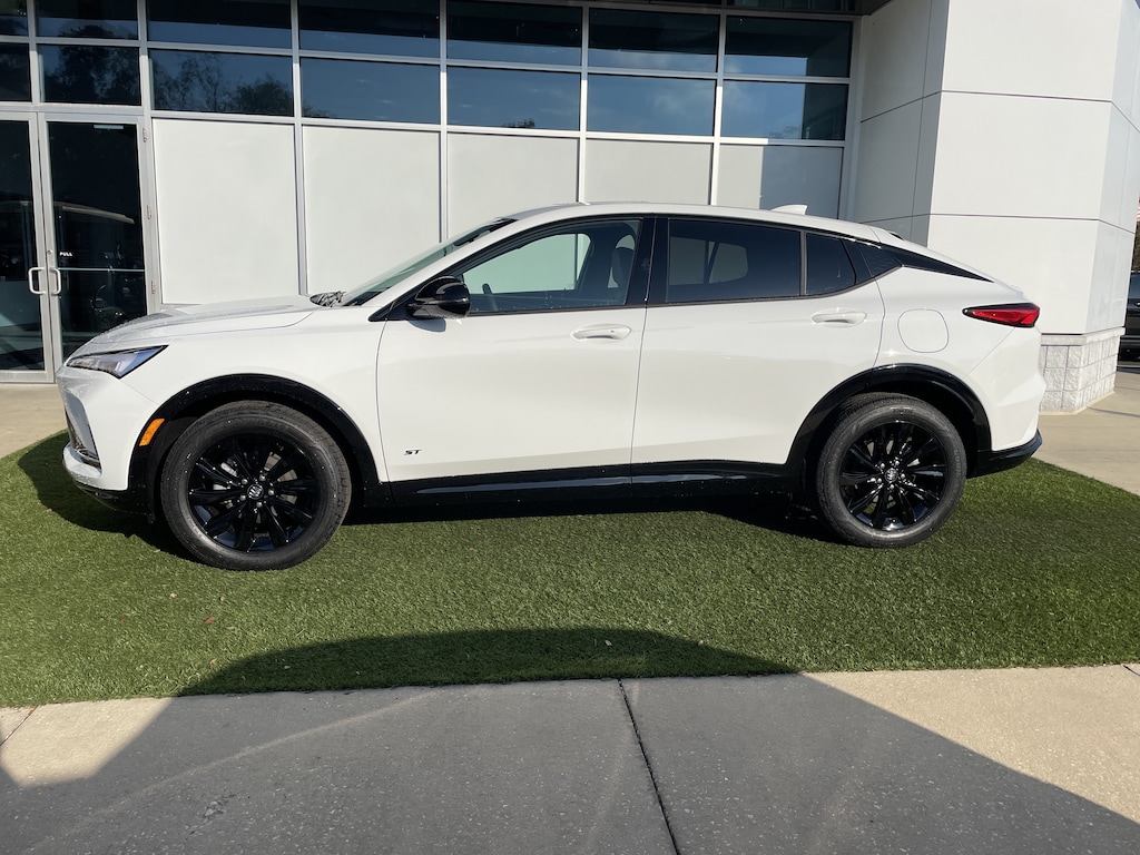 New 2026 Buick Envista Sport Touring SUV