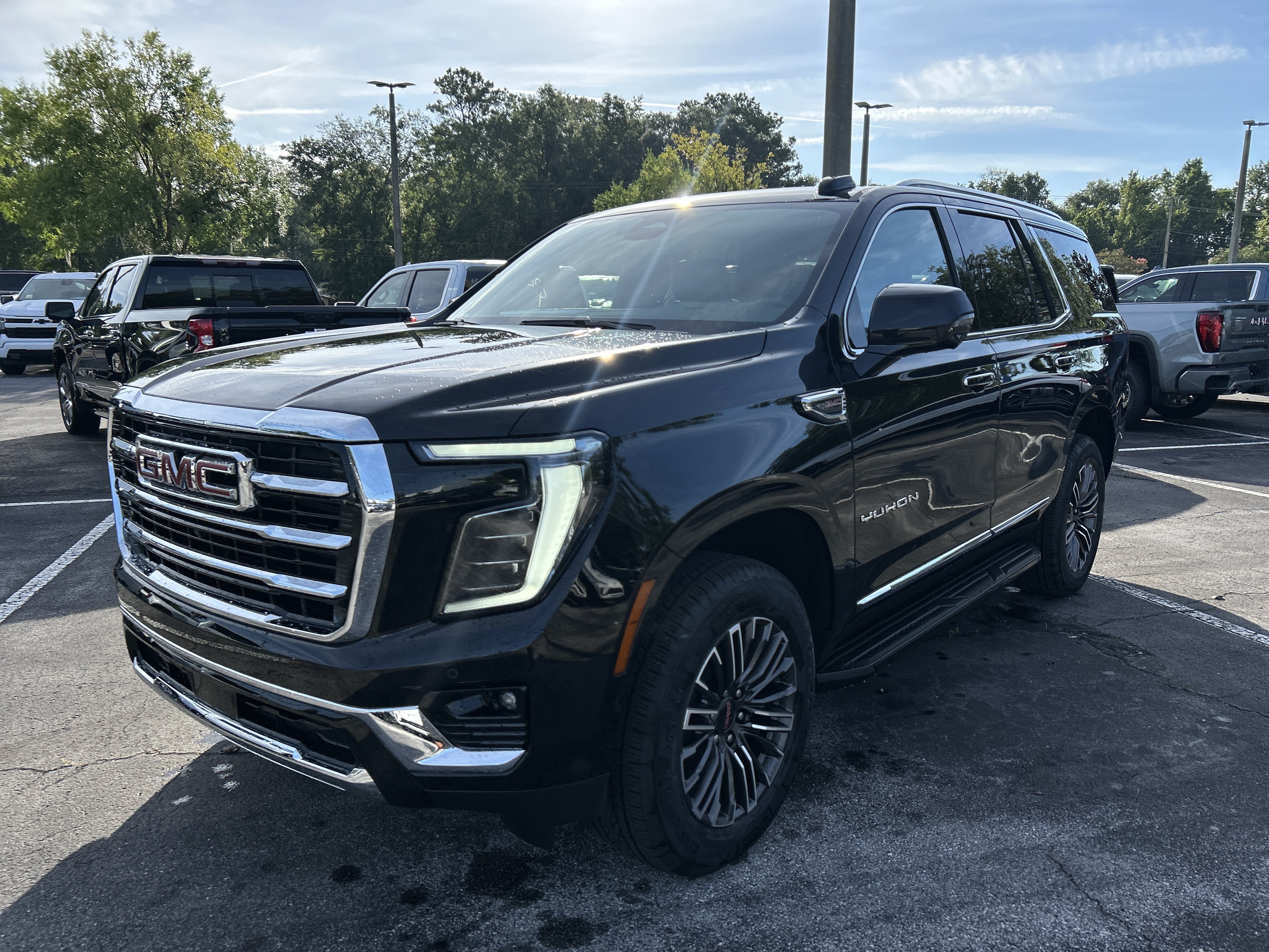 New 2026 GMC Yukon Elevation SUV