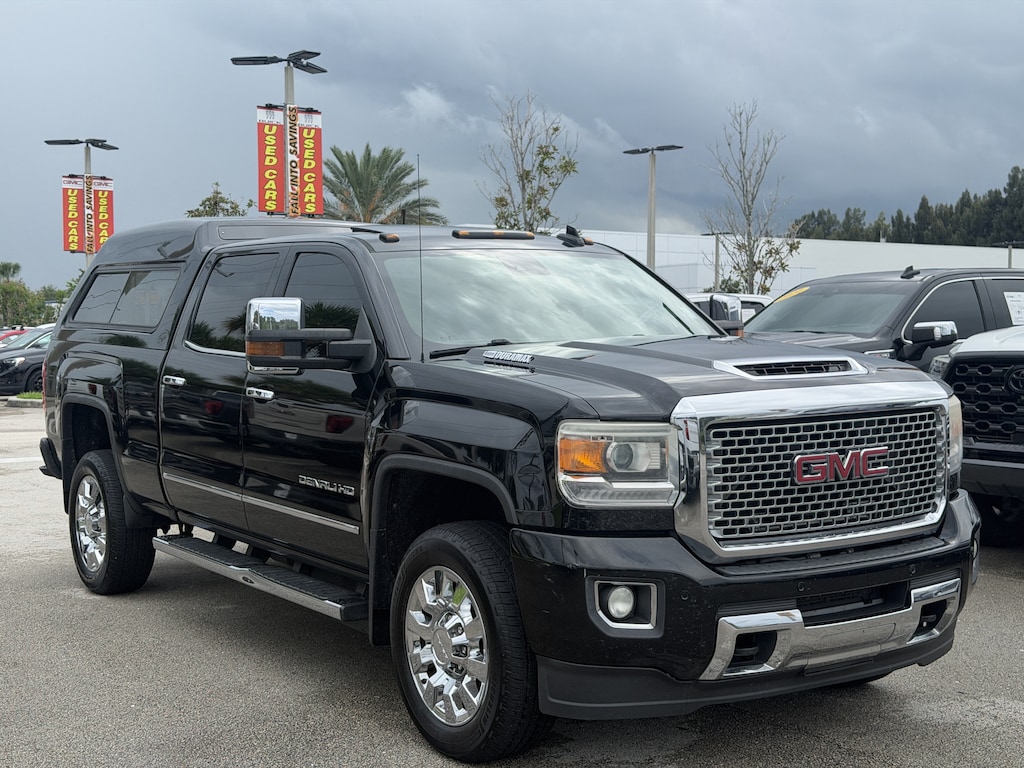 Used 2017 GMC Sierra 2500 HD Denali Truck Crew Cab