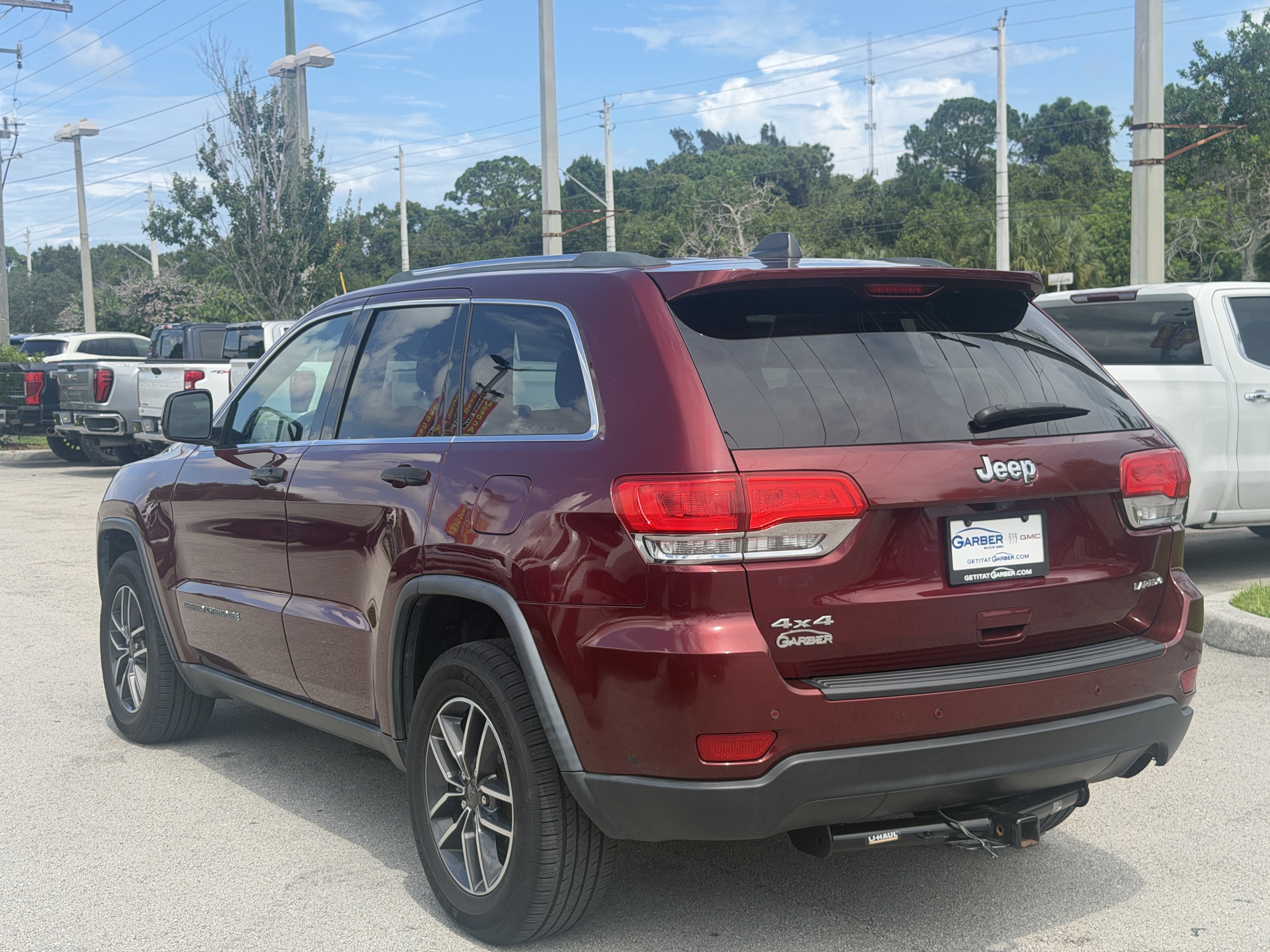 Used 2019 Jeep Grand Cherokee Laredo E 4x4 SUV