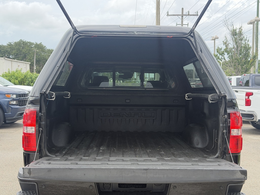 Used 2017 GMC Sierra 2500 HD Denali Truck Crew Cab