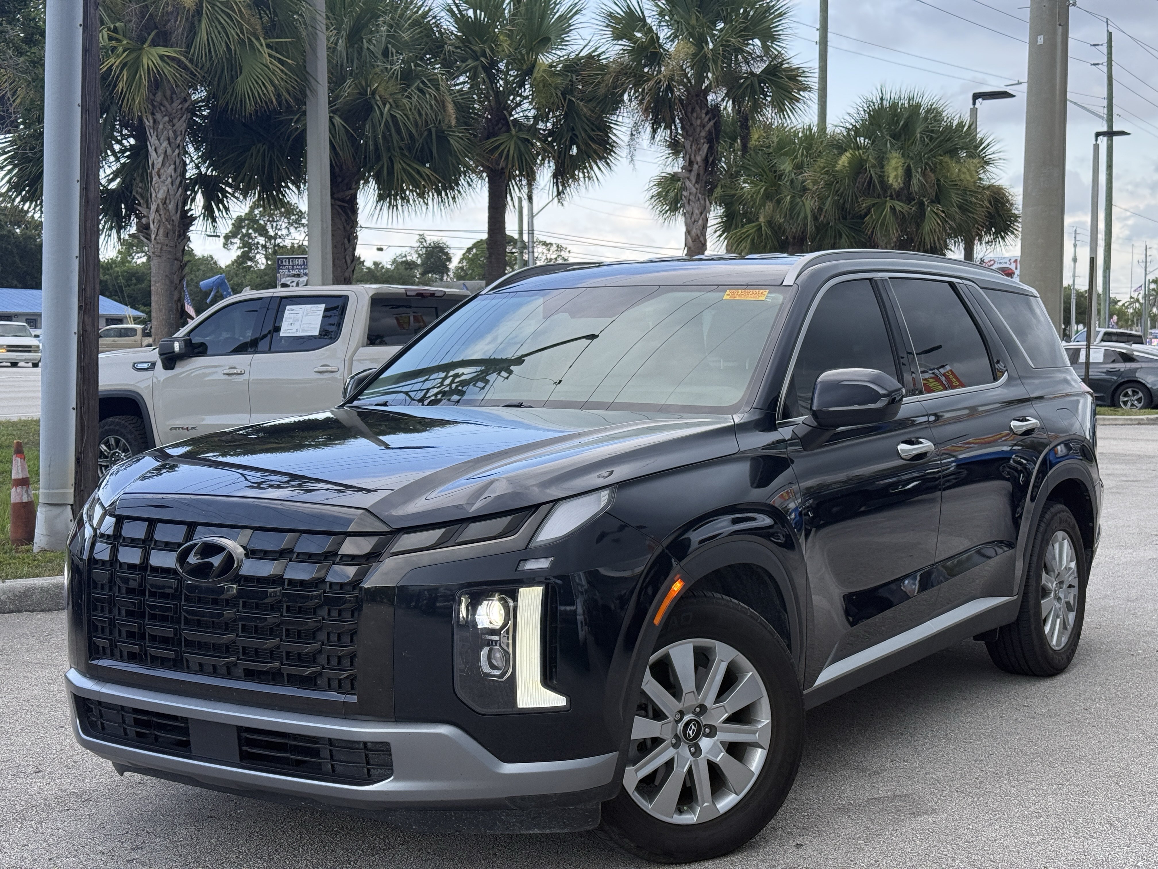 Used 2024 Hyundai Palisade SEL SUV