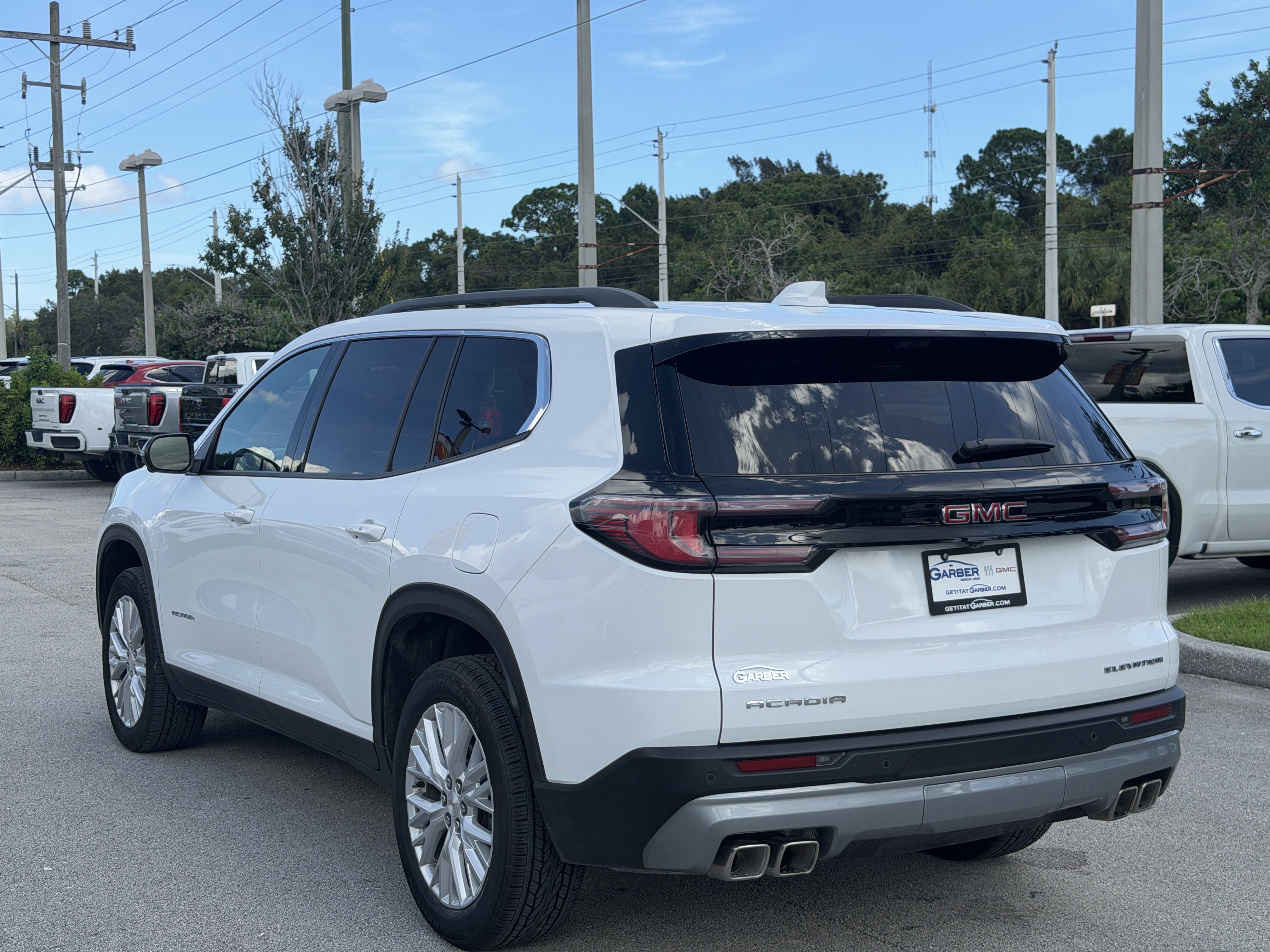 Used 2026 GMC Acadia Elevation SUV