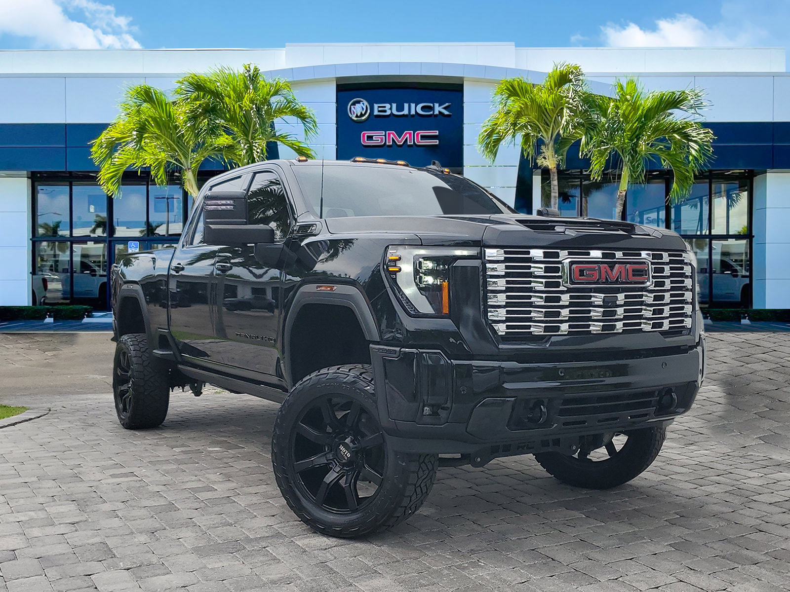 Used 2024 GMC Sierra 2500 HD Denali Truck Crew Cab