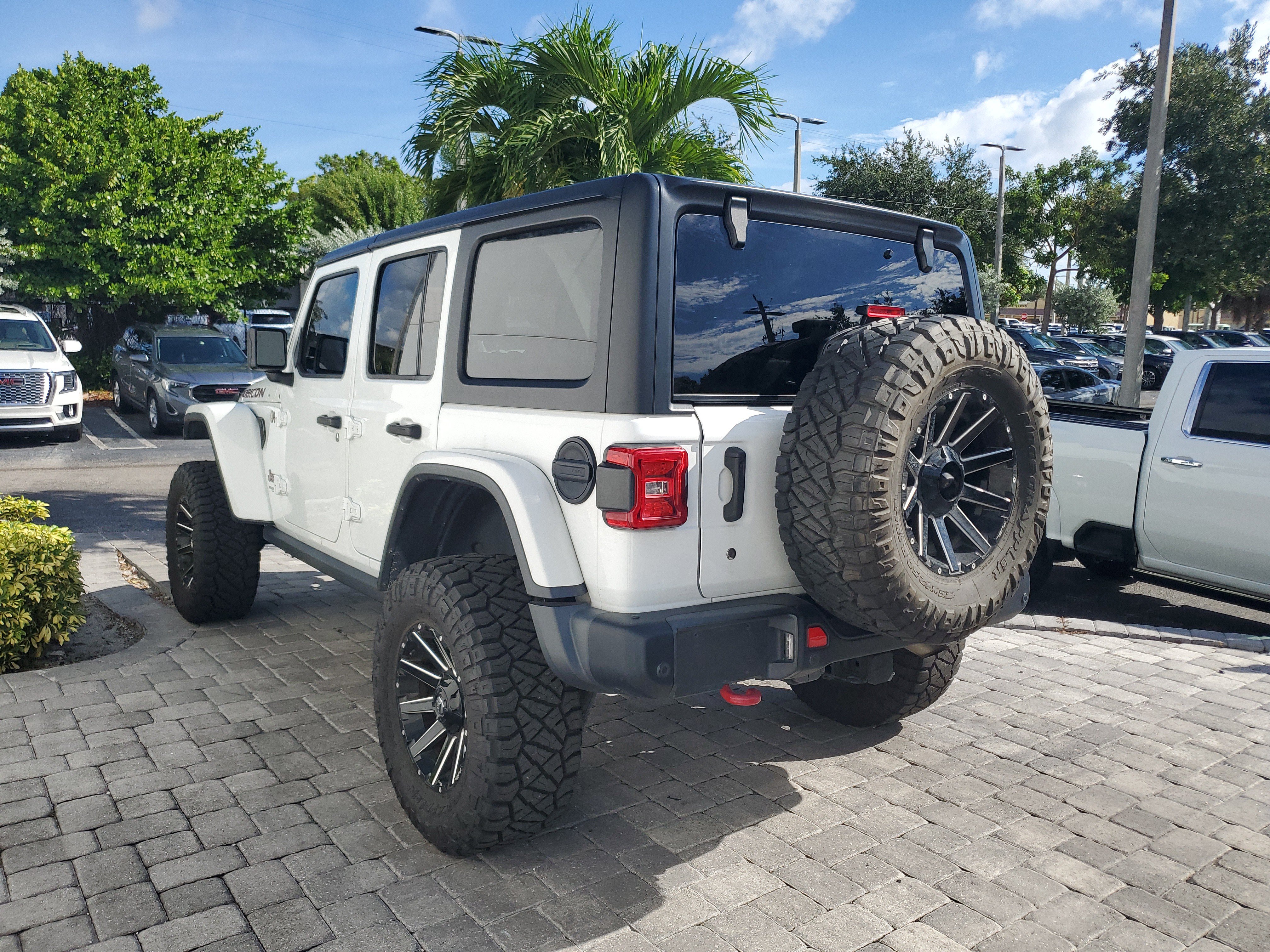 Used 2018 Jeep Wrangler Unlimited Rubicon 4x4 SUV