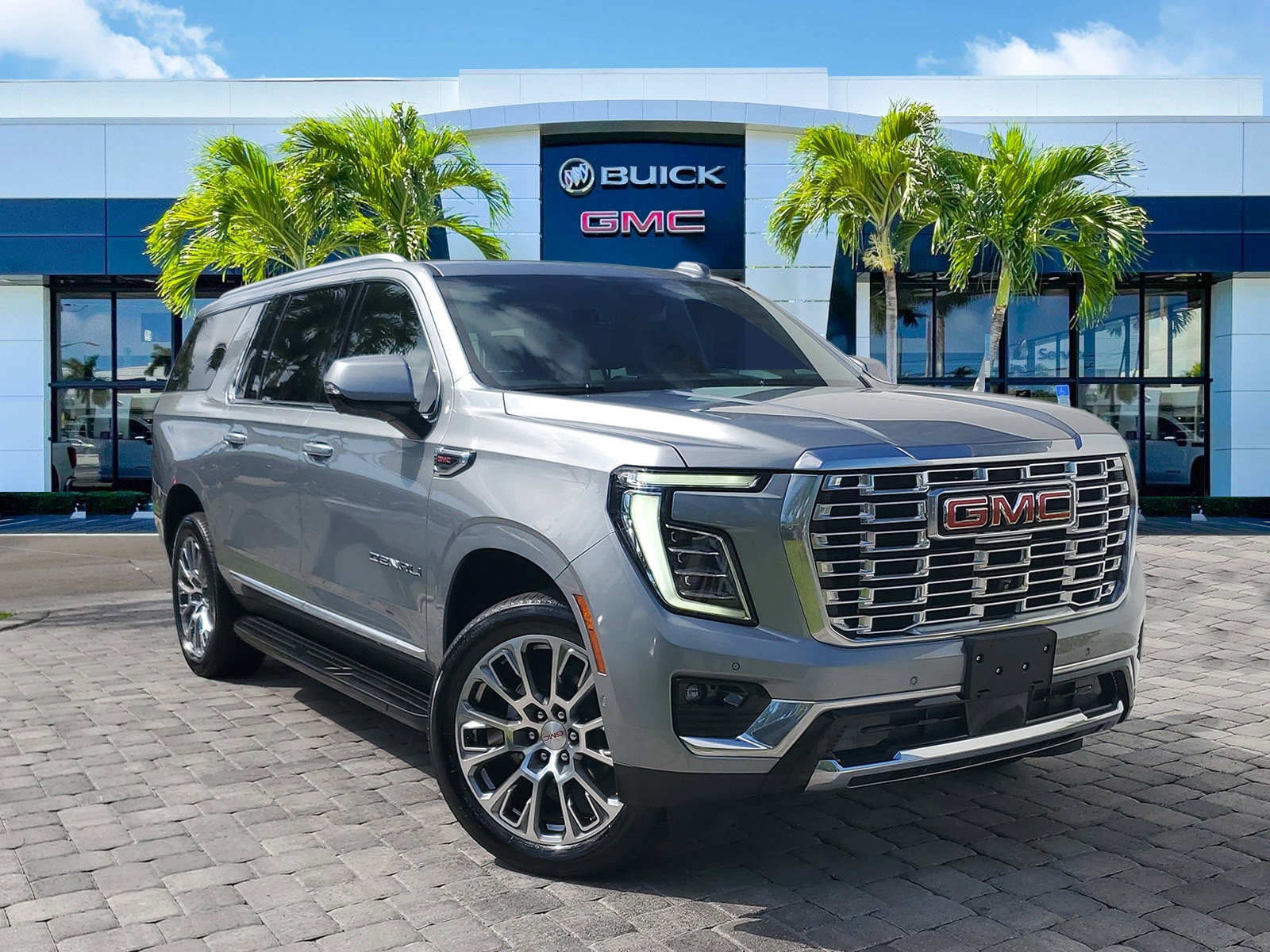 2025 GMC Yukon XL