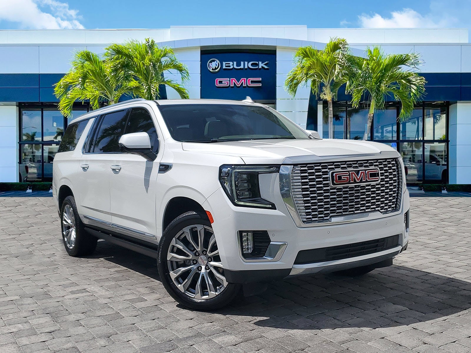 2022 GMC Yukon XL