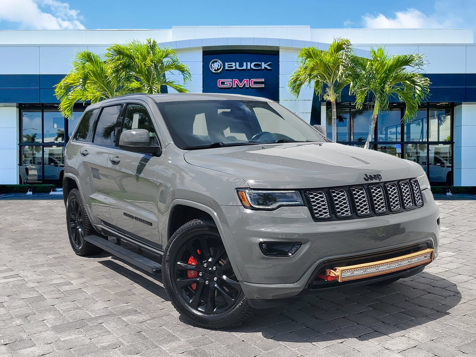 2021 Jeep Grand Cherokee Laredo X